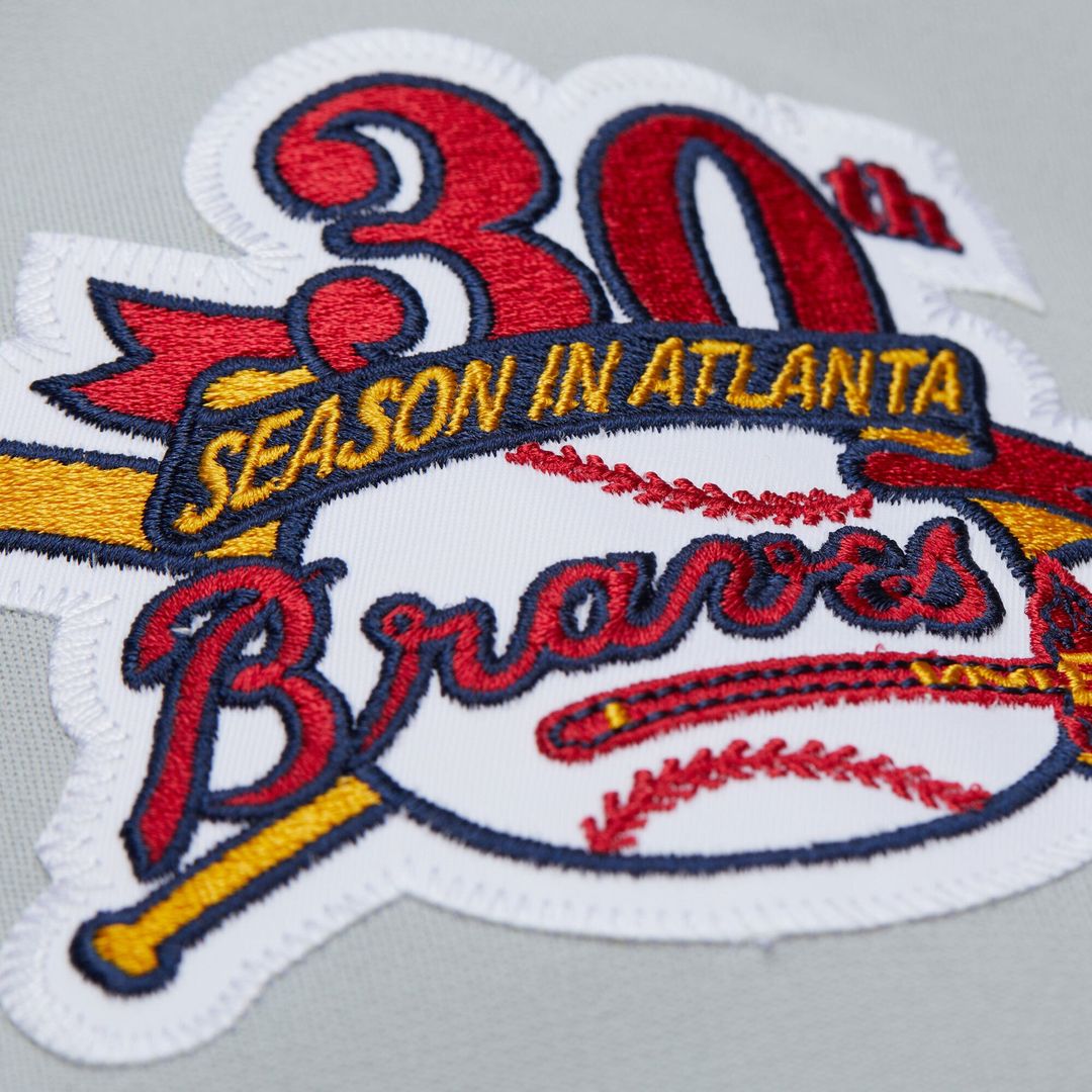 Men's Atlanta Braves Greg Maddux Gray 1995 Throwback MLB Baseball Jersey - view 9