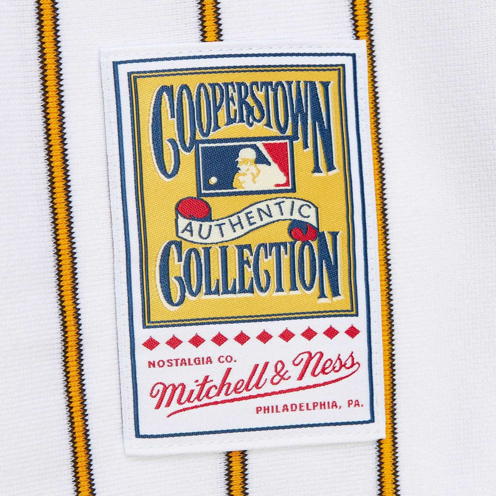 Men's Pittsburgh Pirates Willie Stargell Gold 1979 Throwback MLB Baseball Jersey - view 13