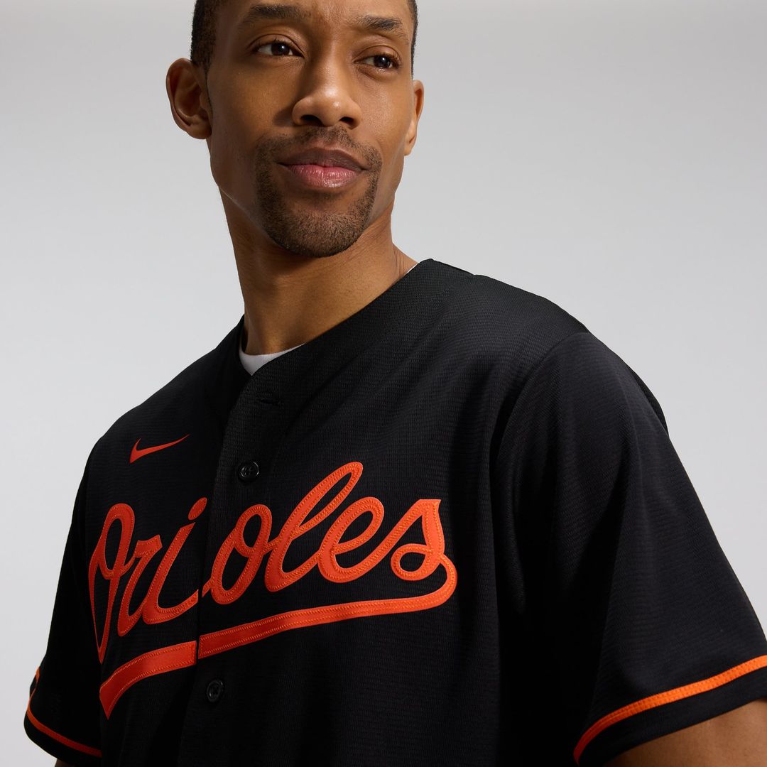 Men's Baltimore Orioles Black Alternate Replica MLB Baseball Jersey - view 18