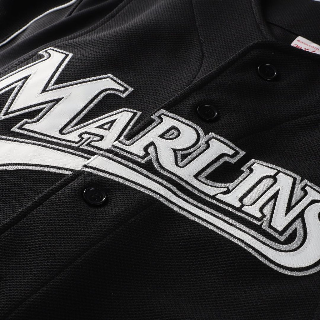 Men's Florida Marlins Dontrelle Willis Black Cooperstown Collection Mesh Batting Practice Button-Up MLB Baseball Jersey - view 4