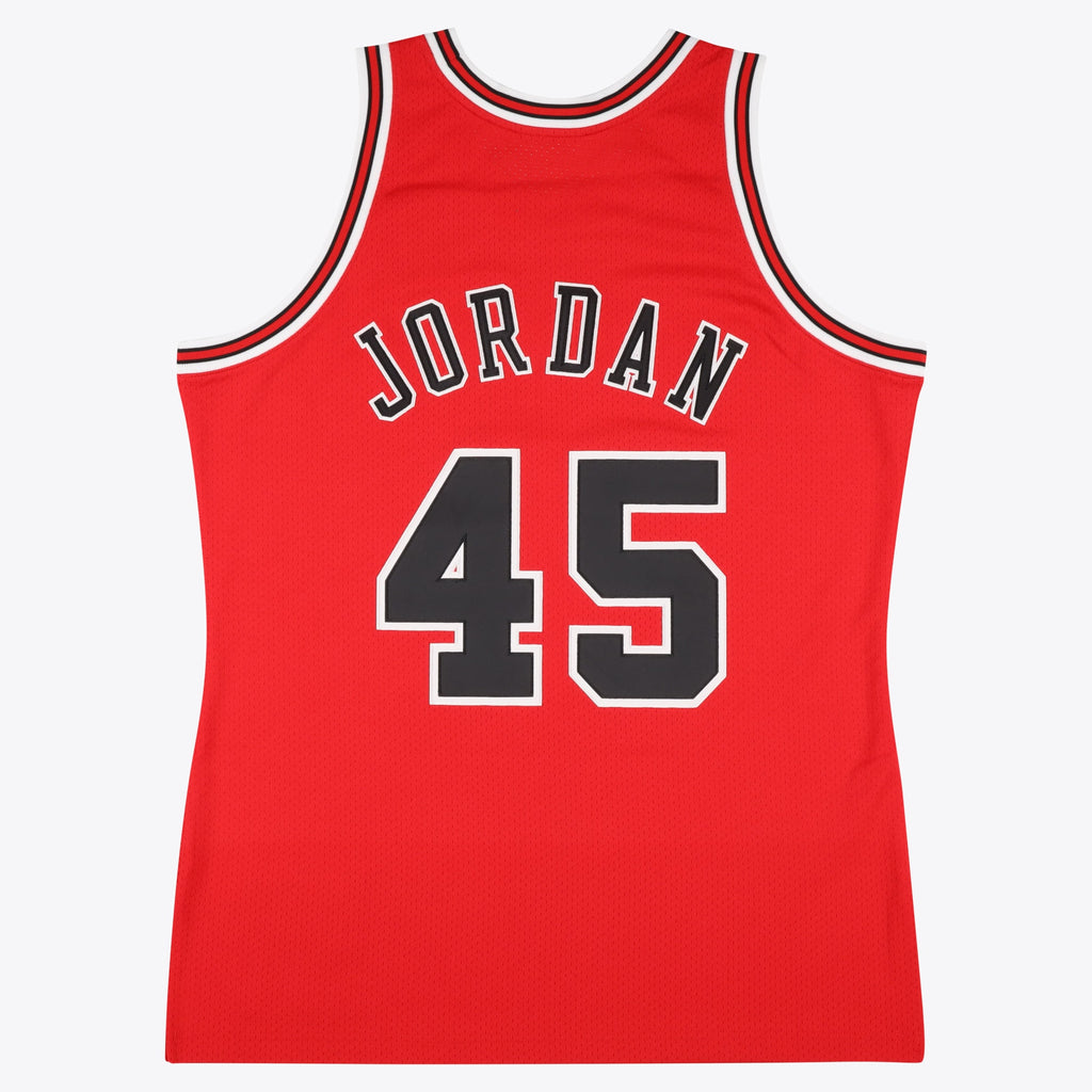Men's Chicago Bulls Michael Jordan 1994-95 Road 45 NBA Basketball Jersey - Red - view 3