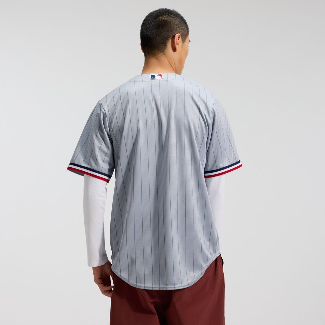 Men's Minnesota Twins Gray Road Replica MLB Baseball Jersey - view 2
