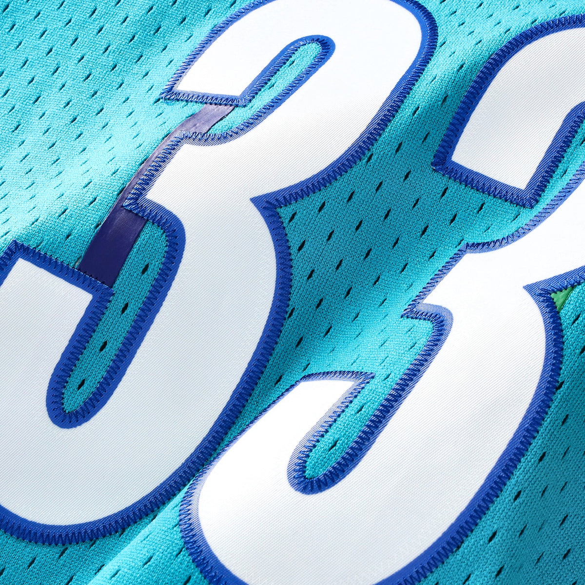 Men's Charlotte Hornets NBA Swingman Jersey - Alonzo Mourning - view 5