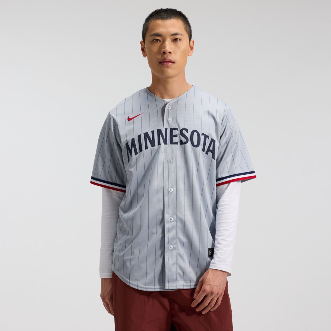 Men's Minnesota Twins White Home Replica MLB Baseball Jersey - view 23