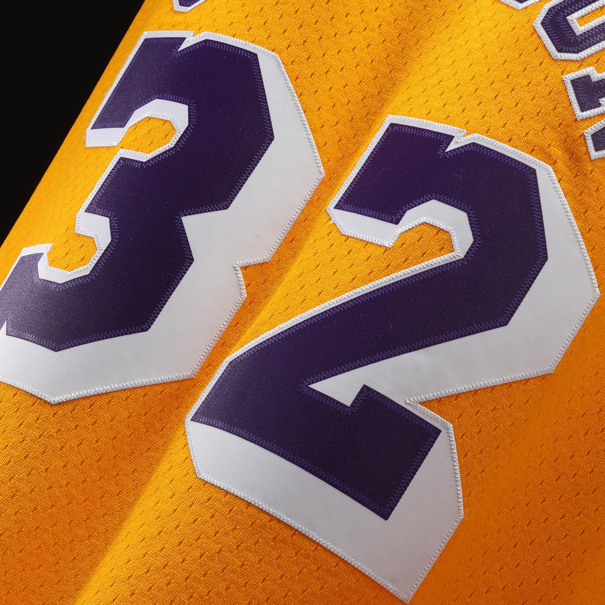 Men's Magic Johnson Gold Los Angeles Lakers 1984-85 Hardwood Classics Swingman NBA Basketball Jersey - view 6