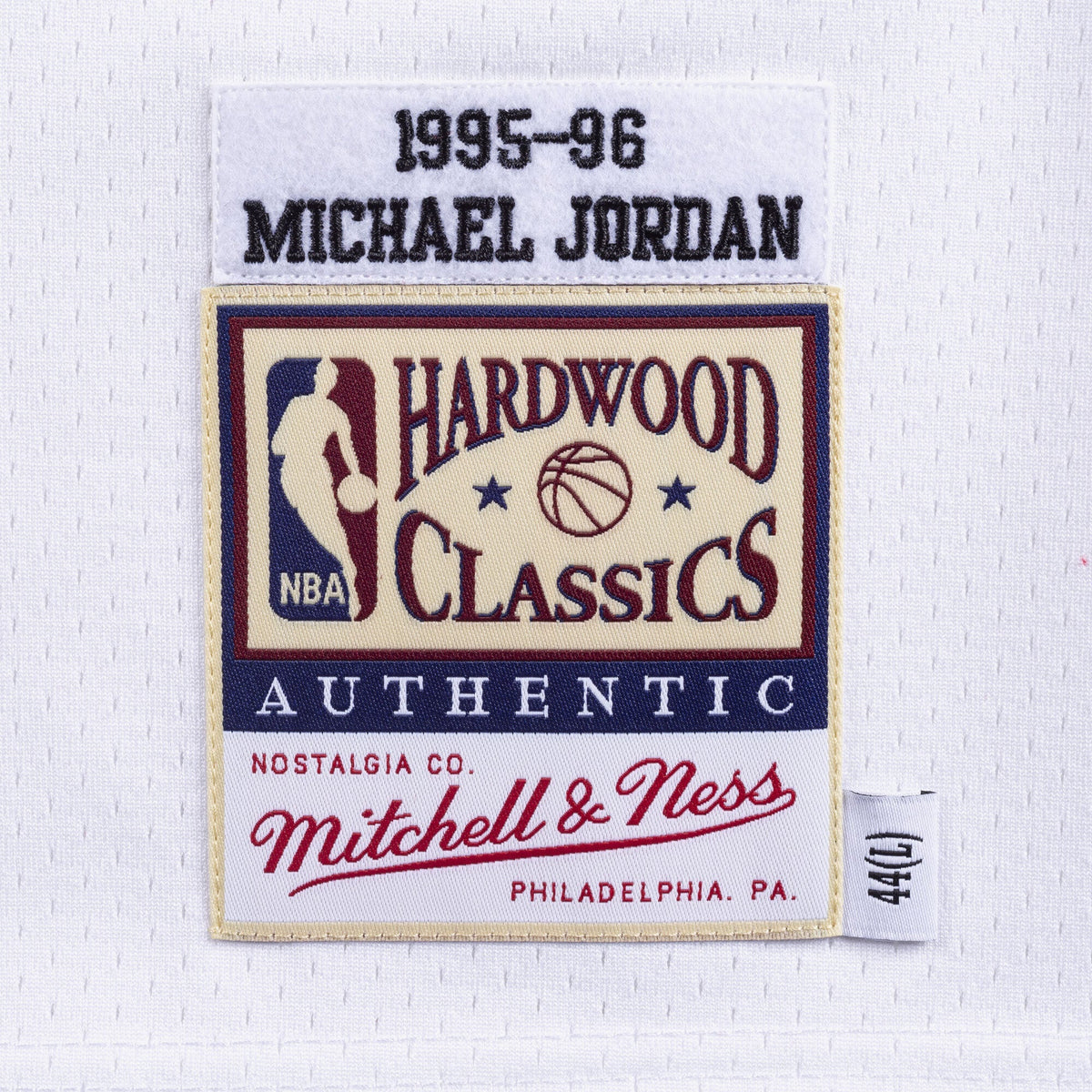 Men's Chicago Bulls NBA Basketball Jersey Michael Jordan 1995-96 - view 4