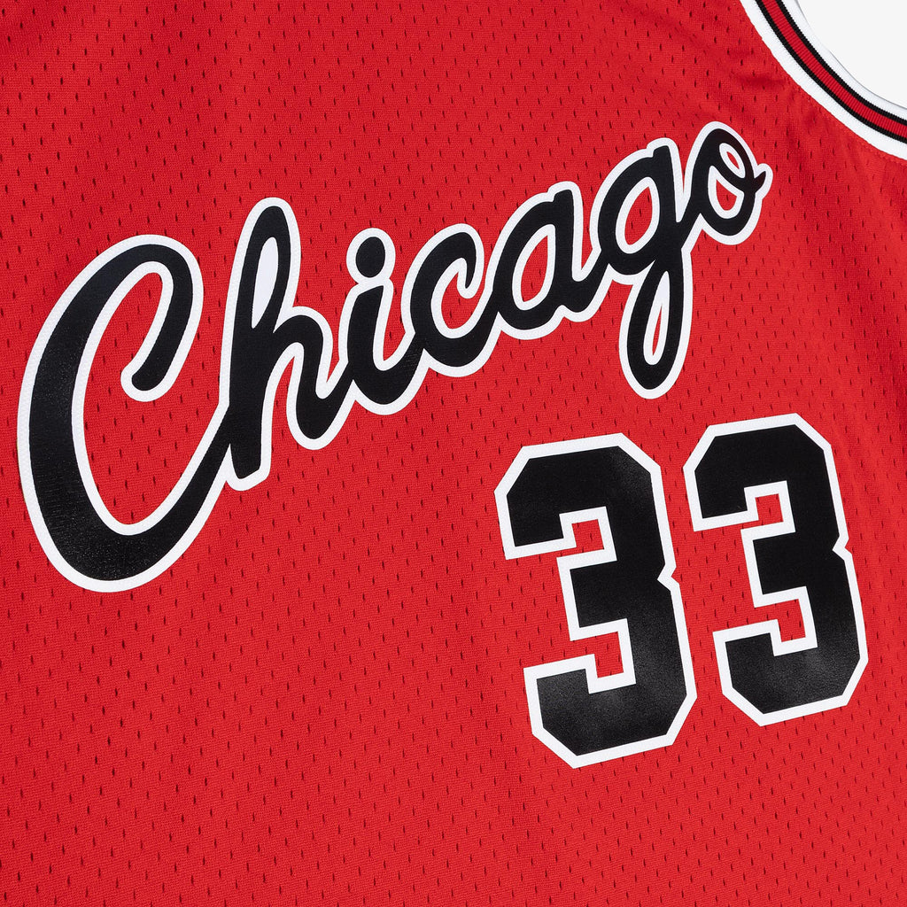 Men's Chicago Bulls Alternate NBA Basketball Jersey - view 4