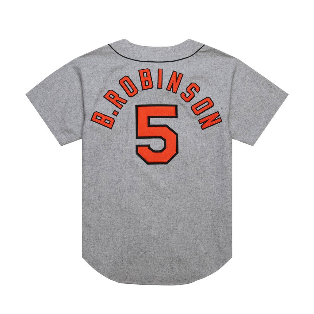 Men's Baltimore Orioles Brooks Robinson Gray Cooperstown Collection 1966 MLB Baseball Jersey - view 3