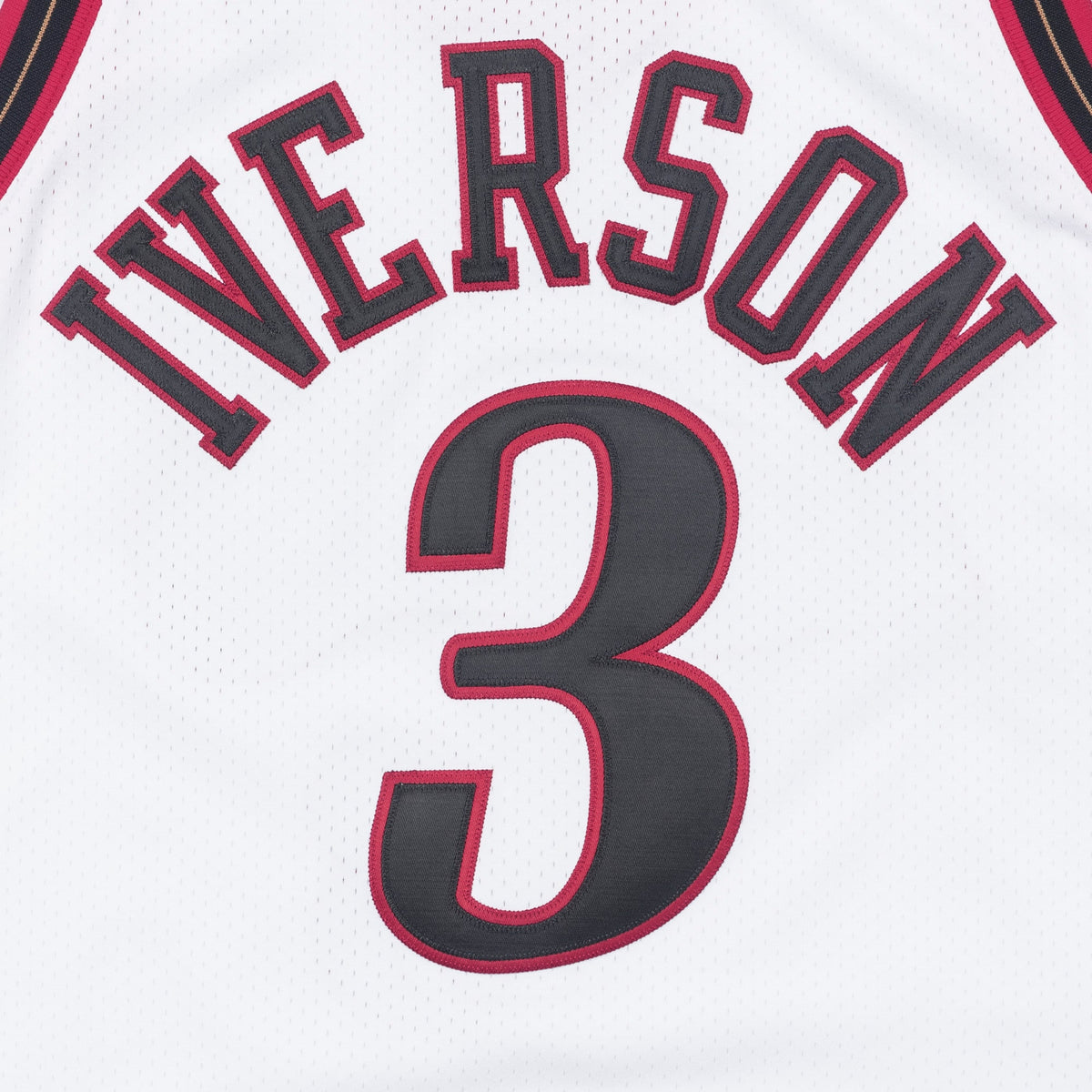 Men's Philadelphia 76ers Allen Iverson 1997 NBA Basketball Jersey - White - view 6