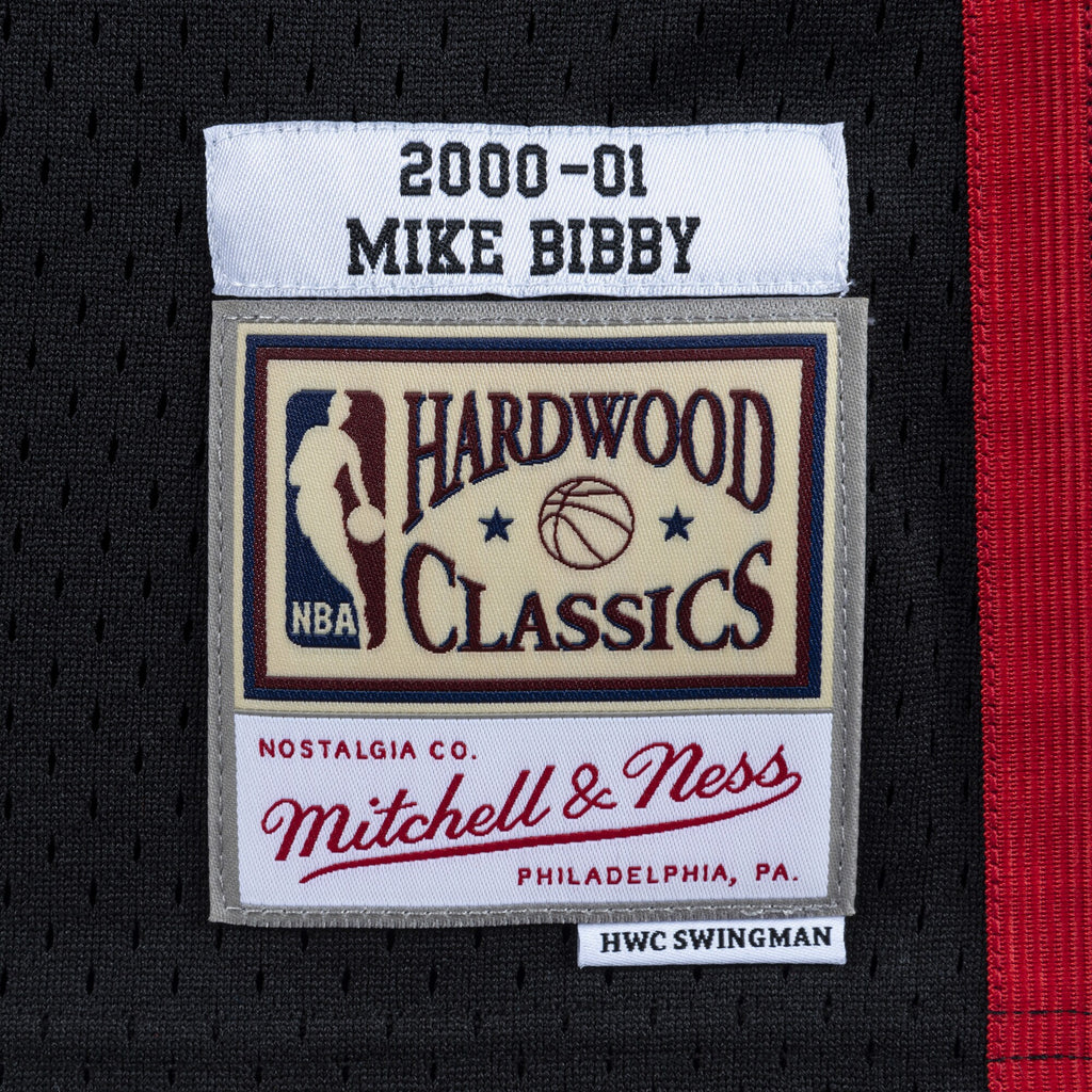 Men's Vancouver Grizzlies Mike Bibby 2000 Swingman NBA Basketball Jersey - Black - view 5