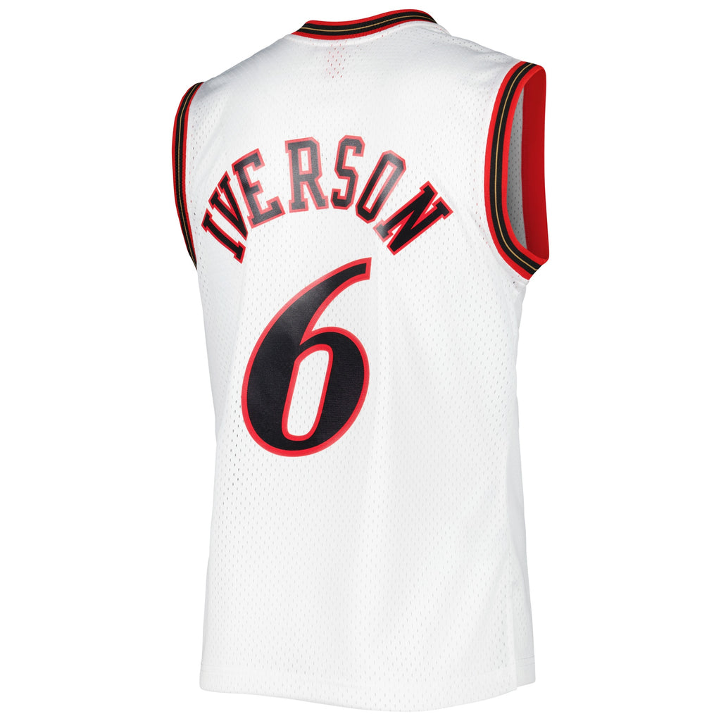 Men's Allen Iverson White Philadelphia 76ers 2002/03 Hardwood Classics Swingman NBA Basketball Jersey - view 4