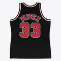 Men's Chicago Bulls Scottie Pippen 1997-98 Hardwood Classics Alternate Swingman NBA Basketball Jersey - Black - view 1