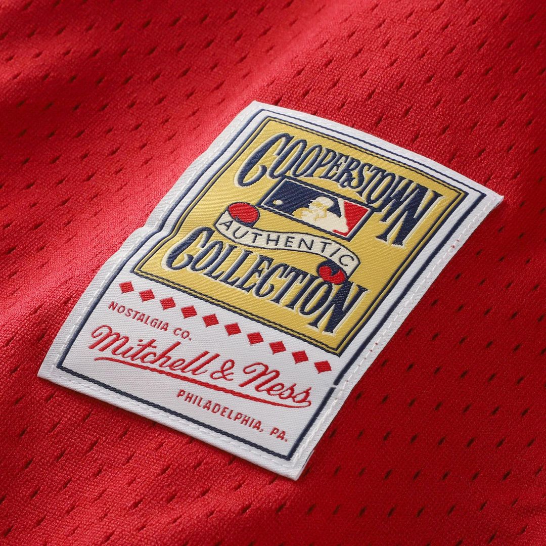 Men's Cincinnati Reds Barry Larkin Red Throwback Cooperstown Mesh Batting Practice MLB Baseball Jersey - view 16