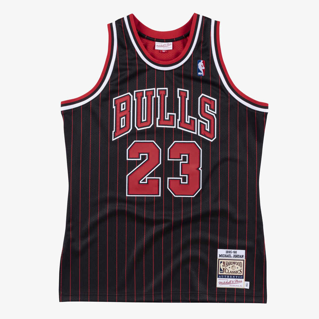 Men's Chicago Bulls NBA Basketball Jersey Michael Jordan 1995-96 - view 1