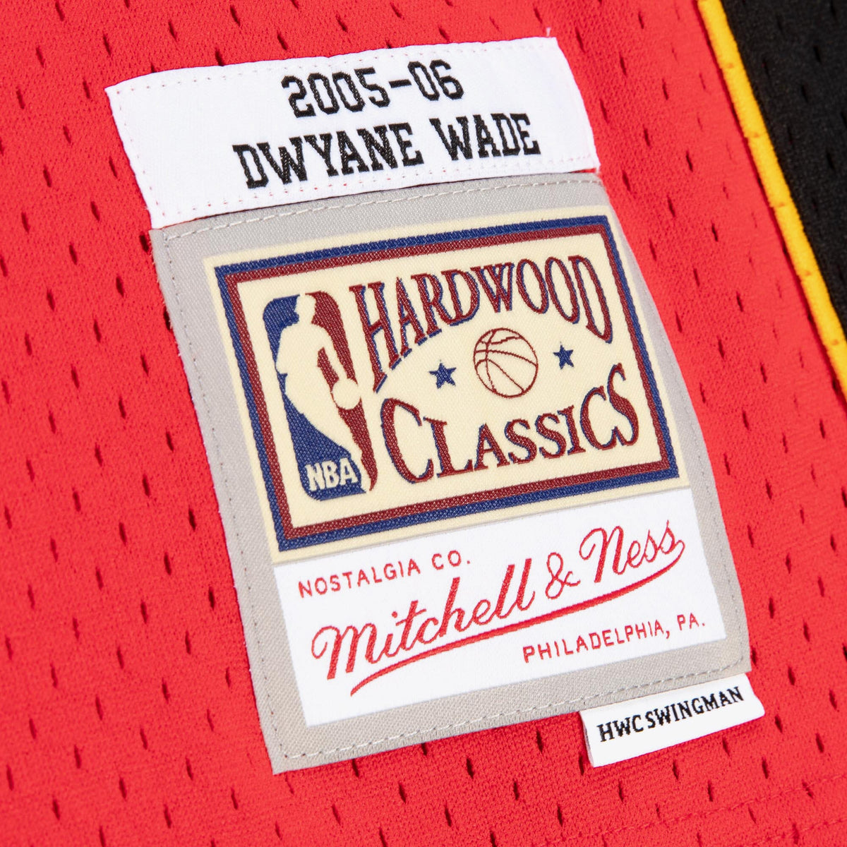 Men's Miami Heat Swingman NBA Basketball Jersey Alternate Dwayne Wade 2005-06 - view 5