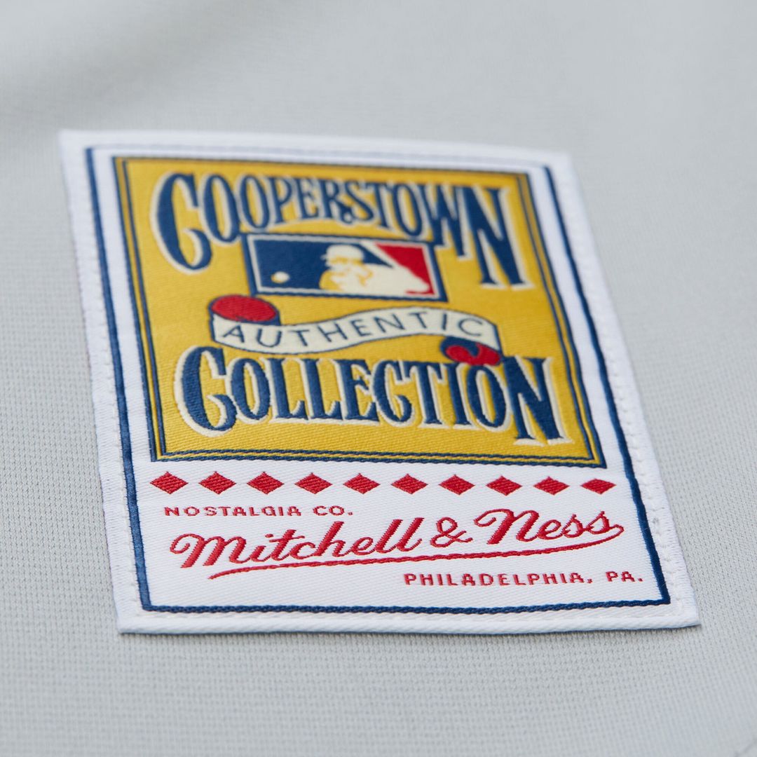 Men's Chicago White Sox Paul Konerko Gray 2005 Cooperstown Collection MLB Baseball Jersey - view 6