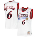 Men's Allen Iverson White Philadelphia 76ers 2002/03 Hardwood Classics Swingman NBA Basketball Jersey - view 1