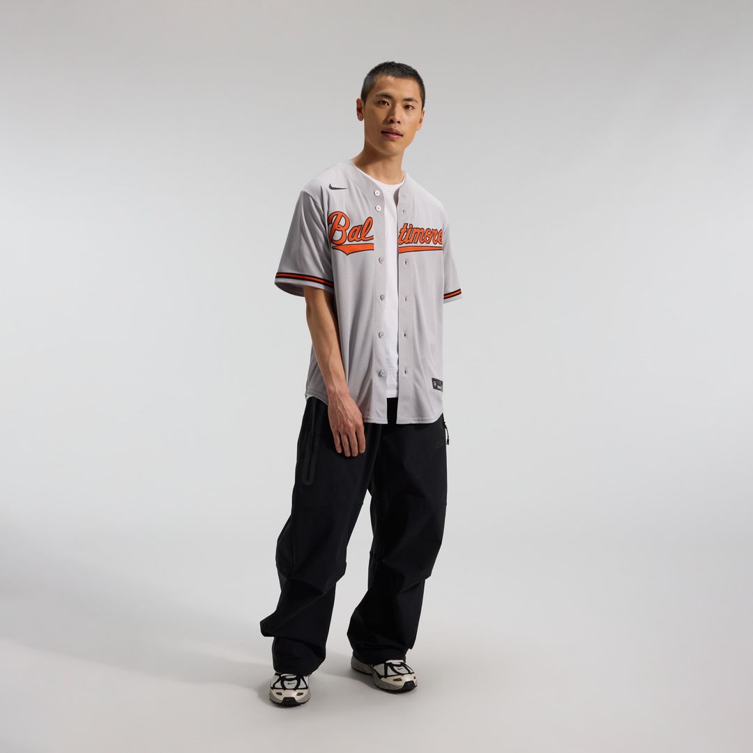 Men's Baltimore Orioles Black Alternate Replica MLB Baseball Jersey - view 36