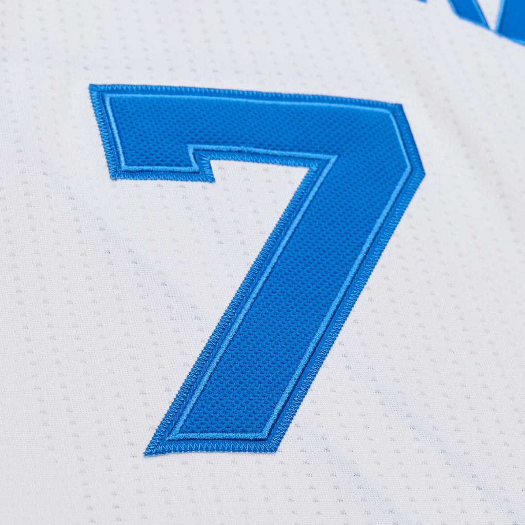 Men's Carmelo Anthony White New York Knicks 2015-16 Hardwood Classics NBA Basketball Jersey - view 4