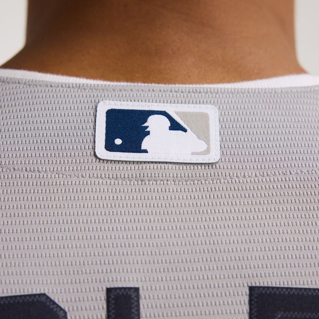 Men's New York Yankees Anthony Volpe Gray Road Replica MLB Baseball Jersey - view 10